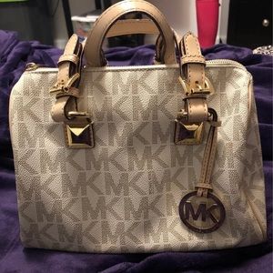 Michael kors Grayson FIRM!!!!